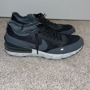 Nike Waffle One - size 11